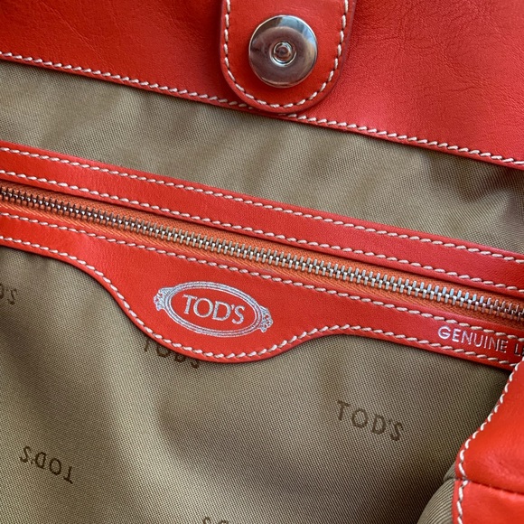 TODS authentic hobo Handbag - Picture 5 of 8